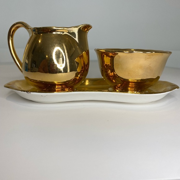 Vtg Crown Devon Porcelain Set of Mini Gold Cream, Sugar and Matching Tray China - Picture 3 of 14